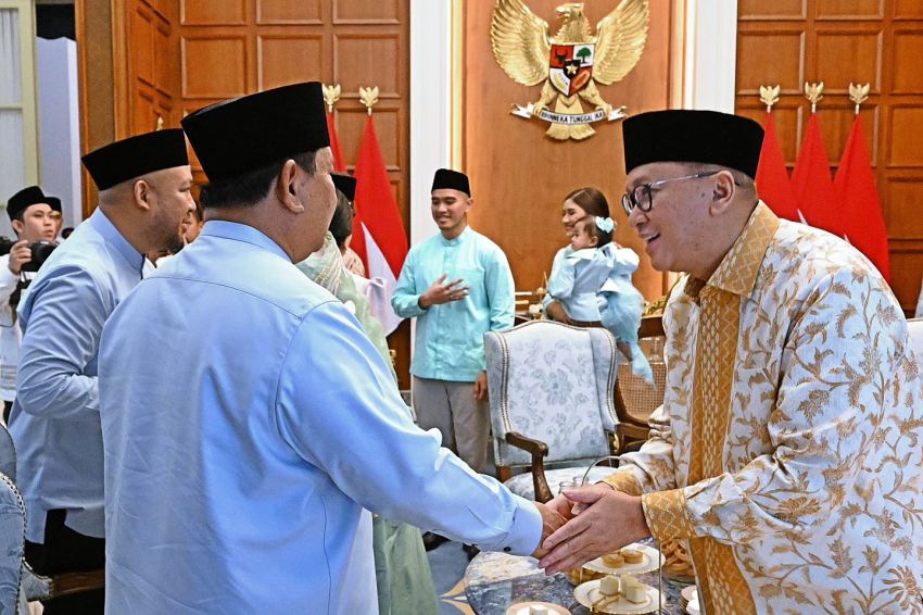 Prabowo Gelar Halal Bihalal Bersama Menteri di Istana Merdeka