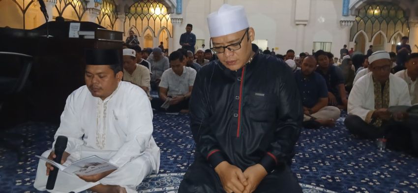Membludak Namun Khusyuk, 1.810 Jamaah Iktikaf Malam 23 di Masjid Agung Medan