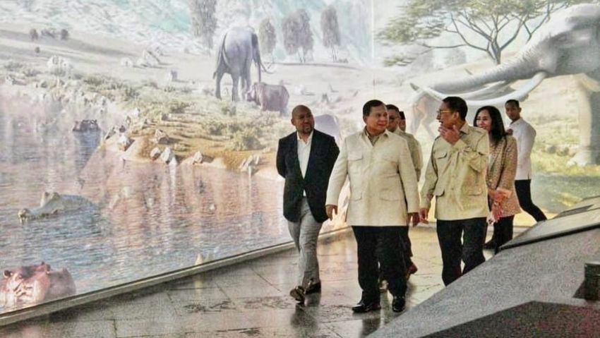 Menteri Kebudayaan Dampingi Presiden Prabowo Kunjungi Museum Nasional Indonesia