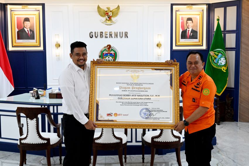 Terima Piagam Penghargaan, Gubernur Dukung Pendirian Balai Latihan Mitigasi Bencana dari Basarnas