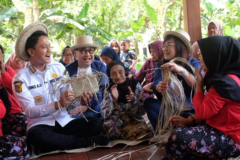 Cerita dari Bukit Sinyonya: FIFGROUP Wujudkan Desa Sejahtera dan Sekolah  yang Lebih Layak