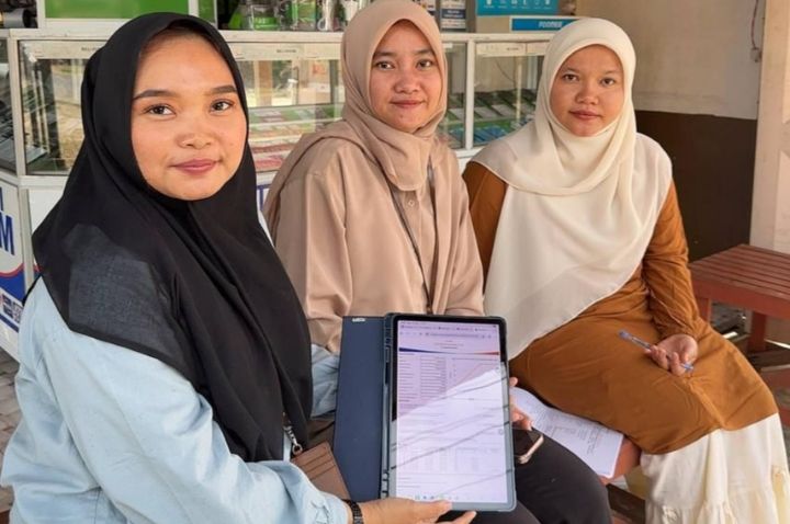 Petugas PAB BRILink  Kunjungan ke Agen BRILink Untuk Menawarkan Produk Asuransi Jiwa