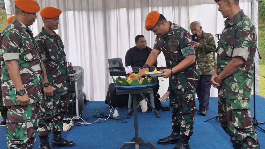 TNI dan Media Perkuat Sinergi, Yonko 463 Pasgat Siap Berangkatkan Pasukan ke Papua