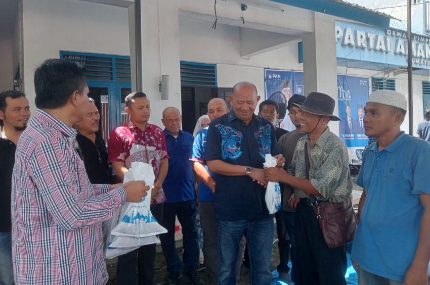 Peduli dan Konsisten Bantu Rakyat, DPW dan DPD PAN se-Sumut Sembelih 70 Hewan Kurban