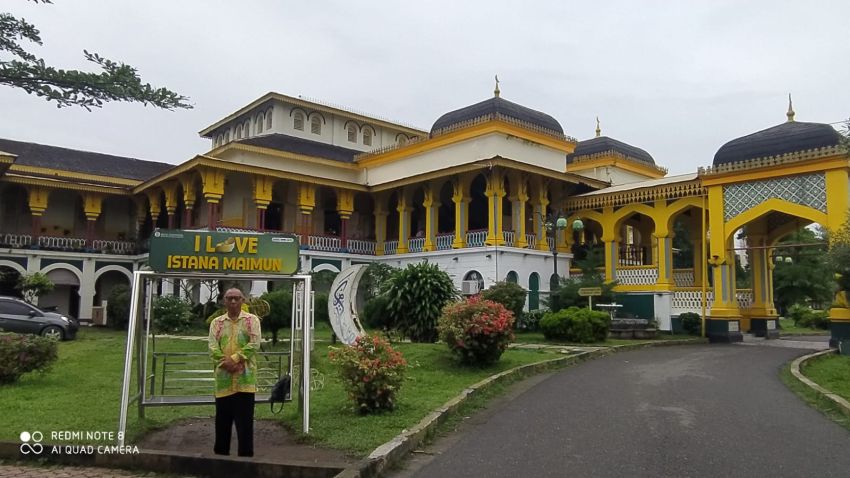 Hikayat Istana Maimun
