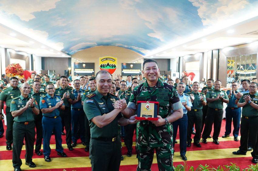 Hadiri Kegiatan KKDN Pasis Dikreg LV Sesko TNI TA 2026 di Makodam I/BB, Ini Pesan Pangdam I/BB