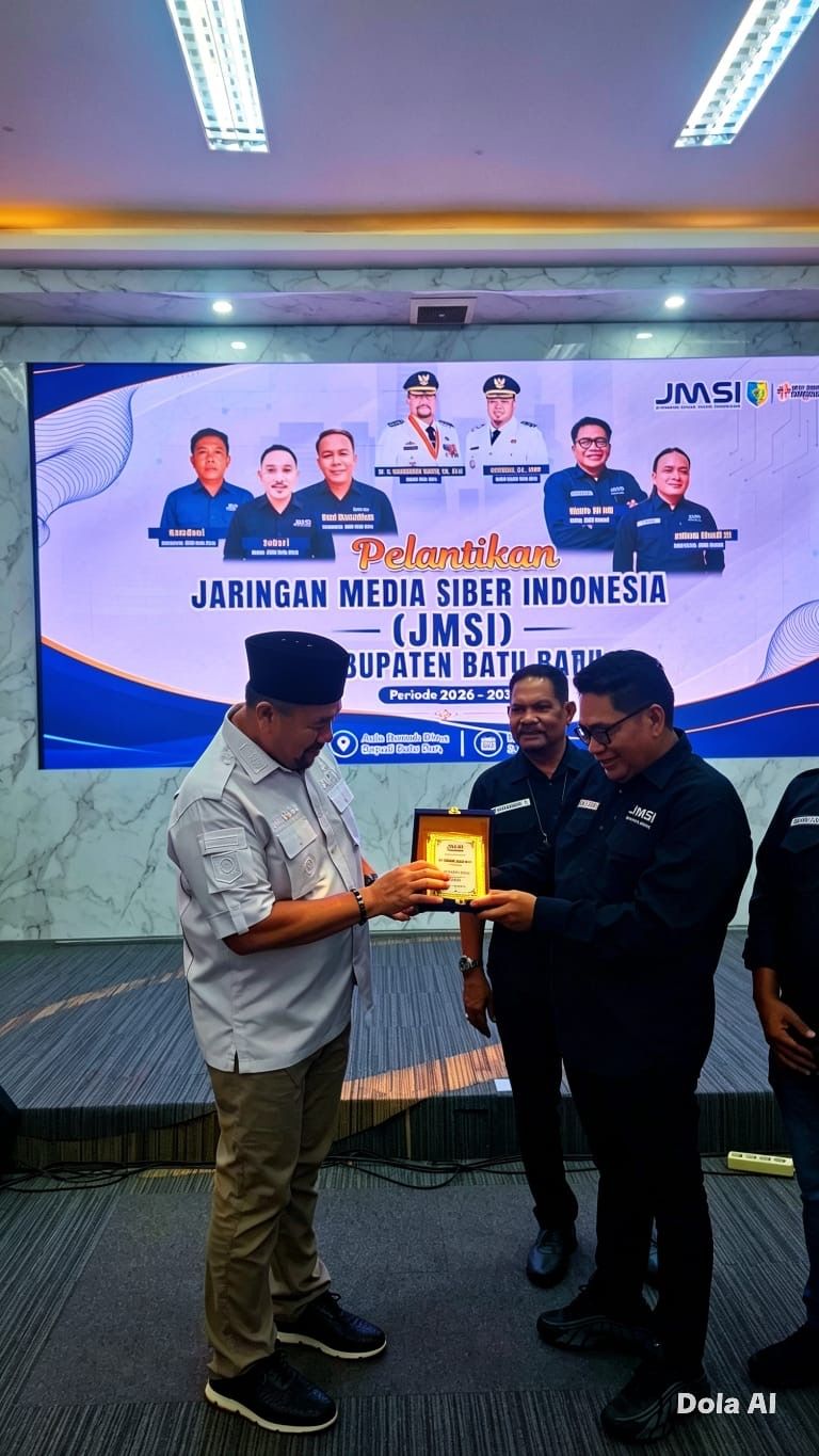 JMSI Batubara Resmi Dilantik, Bupati Baharuddin Terima Penghargaan Sahabat Pers