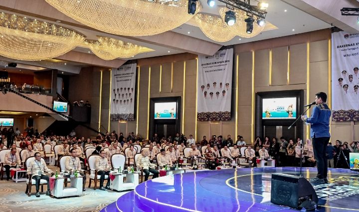 Hadiri Rakernas APEKSI, Bobby Nasution Dorong Penguatan Peran Pemerintah Provinsi