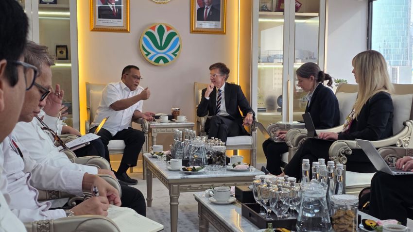 Dikunjungi Delegasi Investor, Jumhur: Prabowo &ldquo;Presiden Paling Hijau&rdquo;
