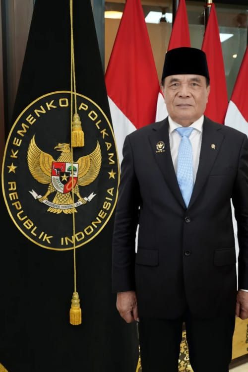 KETUM PNPI SYAMSUL RIZAL BERIKAN APRESIASI TINGGI KEPADA MENKO POLKAM DJAMARI CHANIAGO*