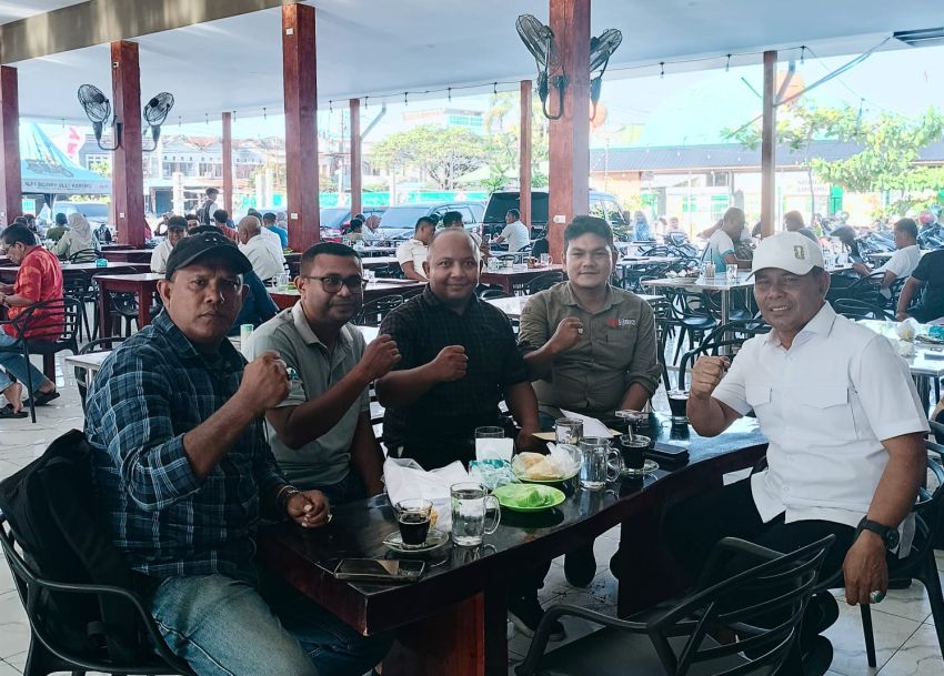Dua Jam Tanpa Sekat, Syech Muharram Titip Pesan kepada SMSI Aceh Besar