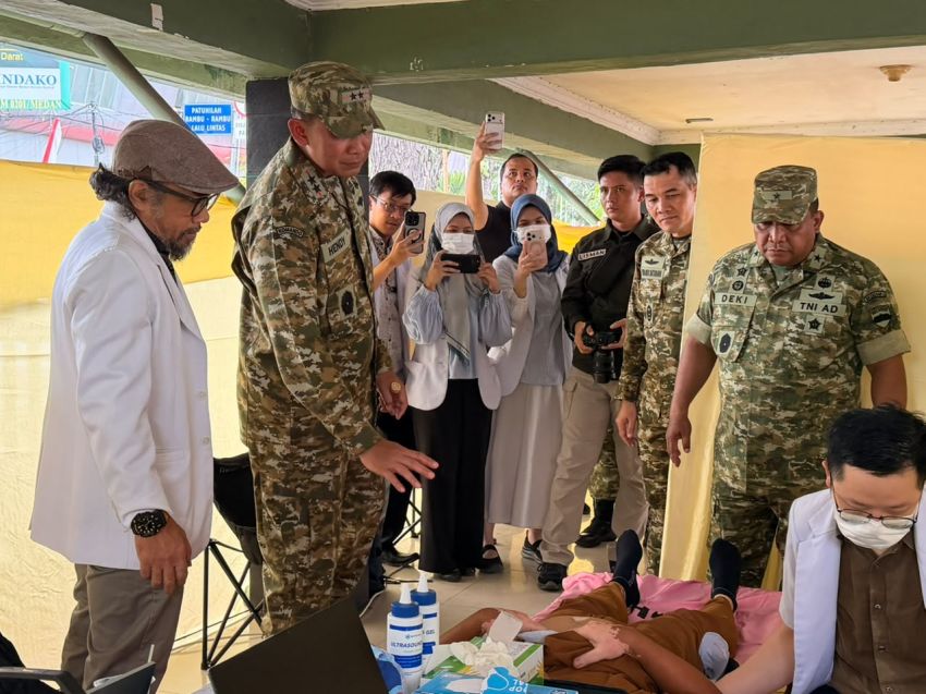 Radiologi FK USU Beri Layanan USG Gratis bagi Warga dalam Bakti Sosial HUT TNI