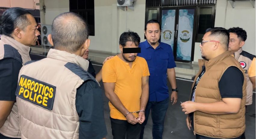 Nekat Edarkan Sabu, Seorang Penjual Nasi Goreng  Ditangkap Polisi di Jalan Tuasan