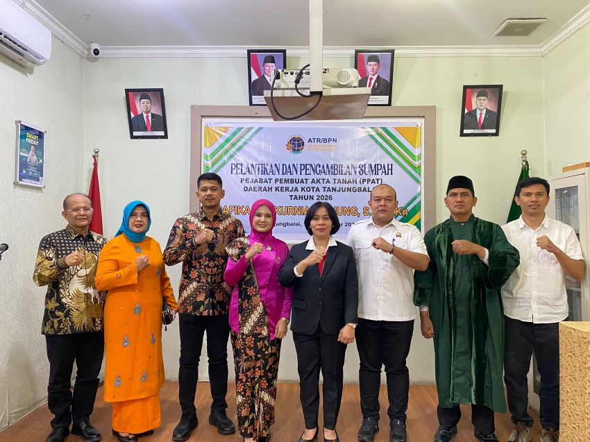 Rafika Dwi Kurnia Tanjung Dilantik Jadi PPAT Kota Tanjungbalai