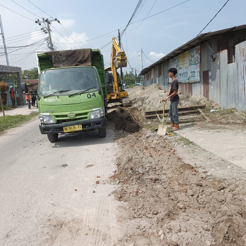 Keselamatan Pengendara Terabaikan? Proyek Cor Beton Jalan Pancasila Paya Gambar Disorot Warga