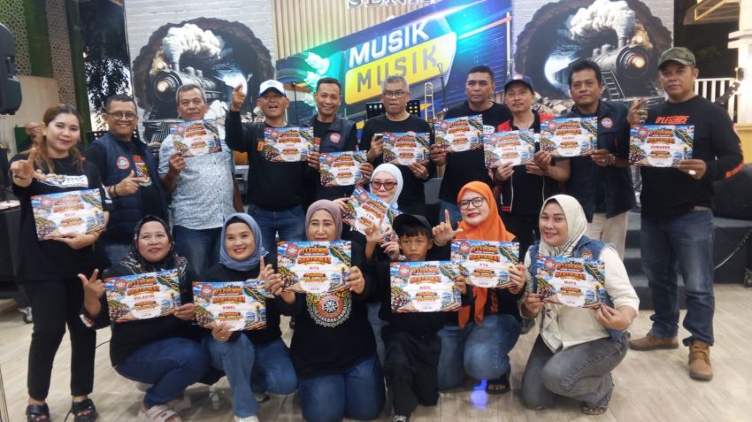D&rsquo;Legends Sumut Serahkan Sertifikat Touring Medan&ndash;Banda Aceh, Kurniawan Tekankan Semangat Persaudaraan*