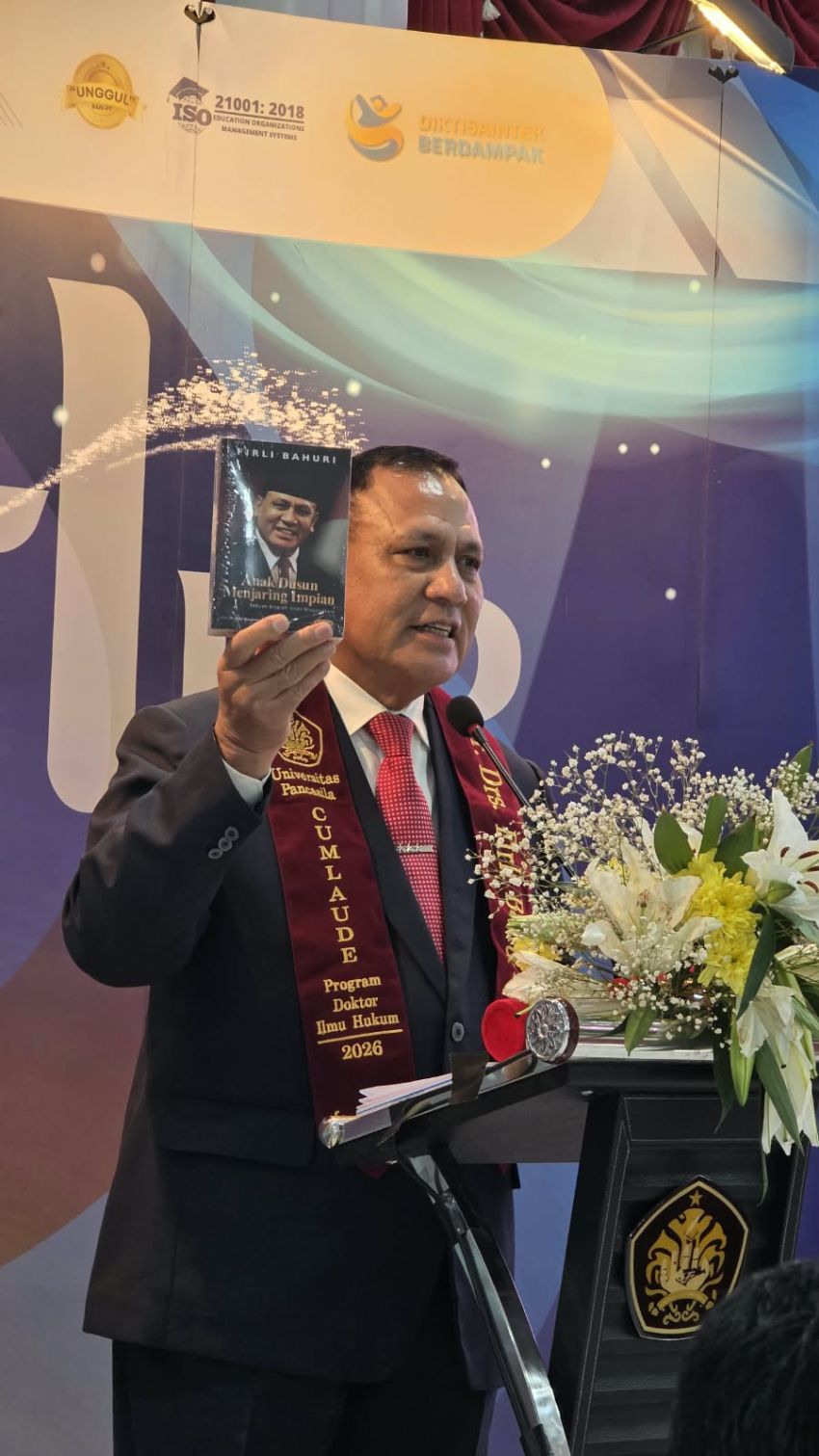 Firli Bahuri Resmi Sandang Gelar Doktor Hukum, Raih Gelar Summa Cumlaude dan IPK 4,0