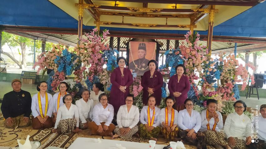 Kawula Karaton Surakarta Hadiningrat