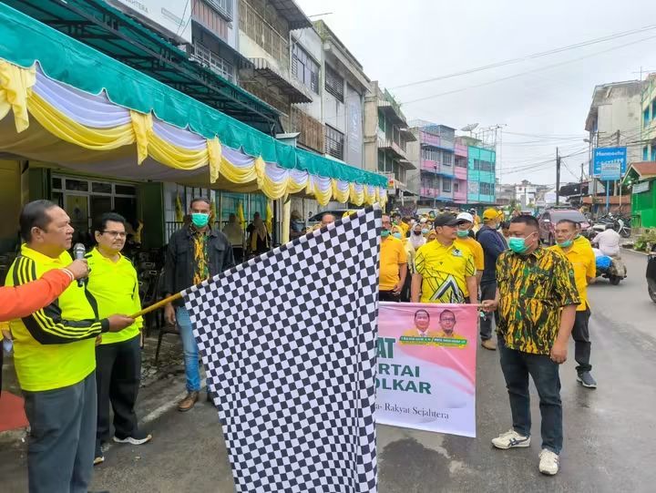 Semarakkan HUT Golkar, DPD Partai Golkar Padangsidimpuan Gelar Jalan Sehat Berhadiah Doorprize Hingga Bagi Sembako